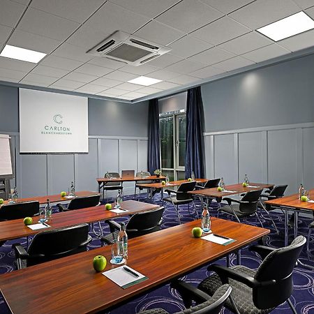 Carlton Hotel Blanchardstown Bagian luar foto