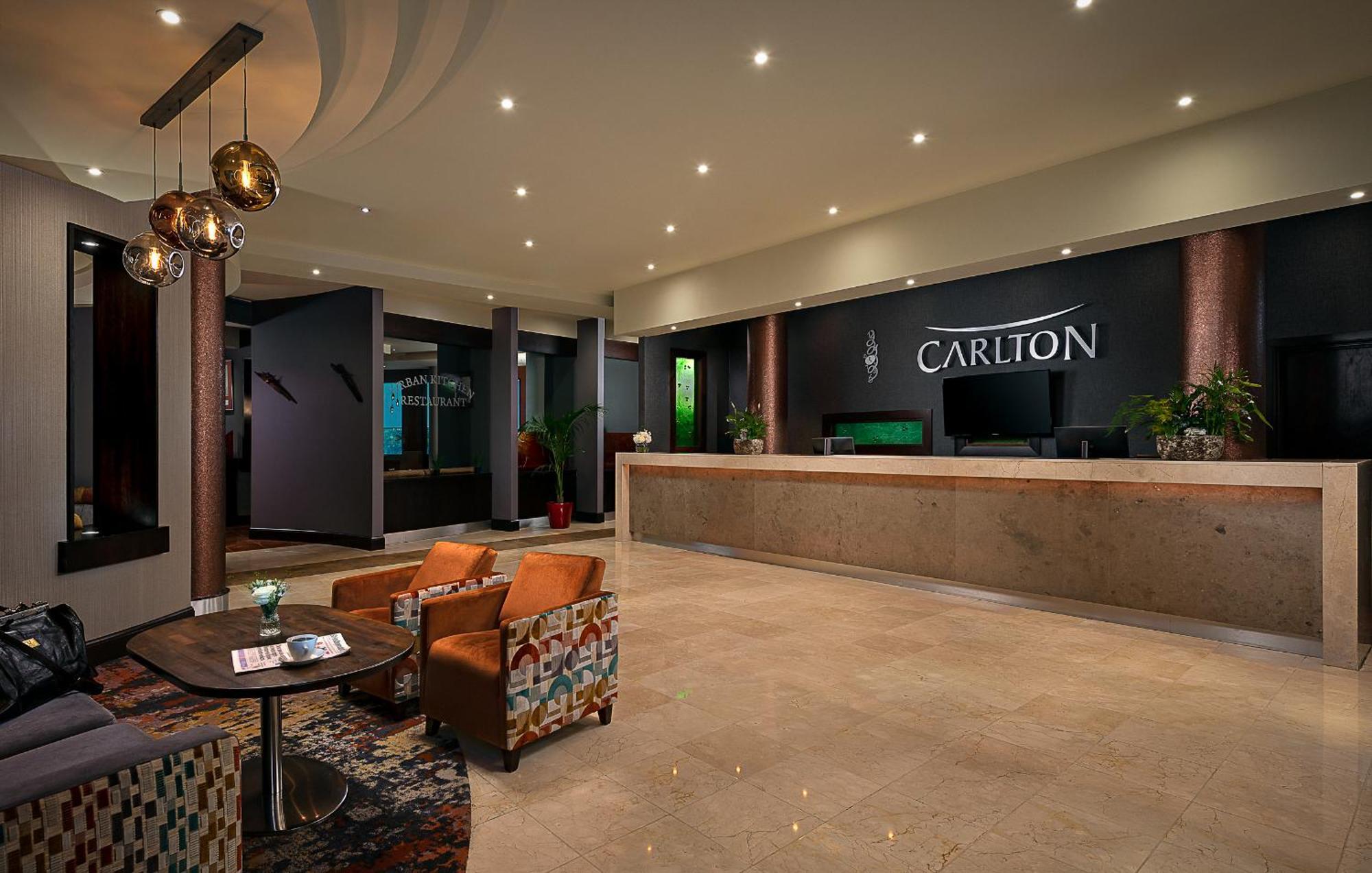 Carlton Hotel Blanchardstown Bagian luar foto