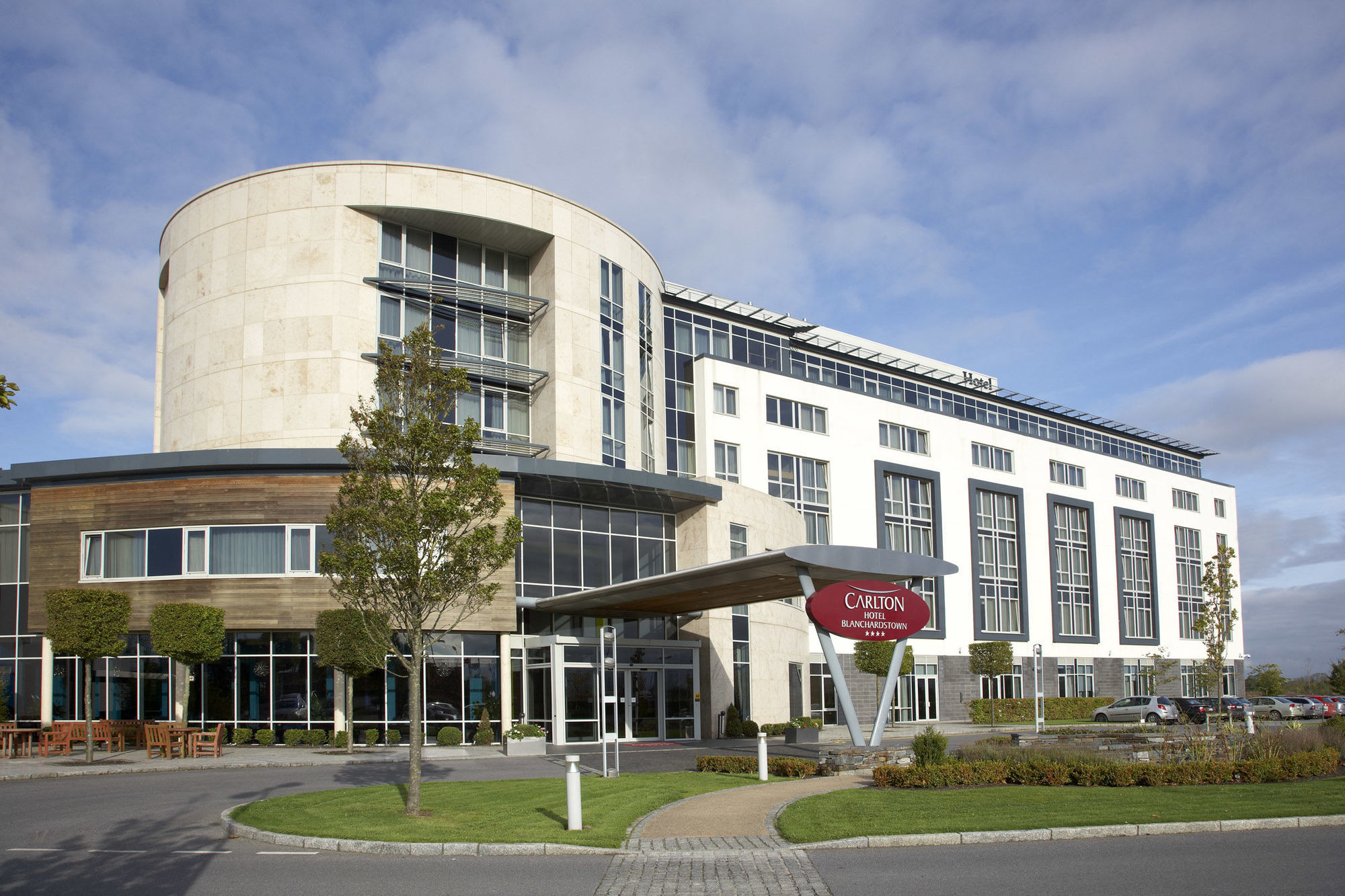 Carlton Hotel Blanchardstown Bagian luar foto